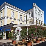 Hotel Astoria 3*