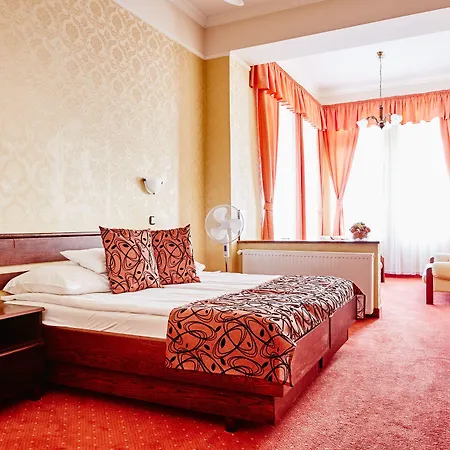 Hotel Astoria 3*