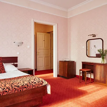 Ξενοδοχείο Astoria 3*