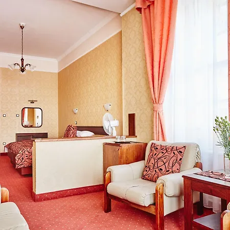 Astoria Ξενοδοχείο 3*