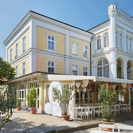 Ξενοδοχείο Astoria