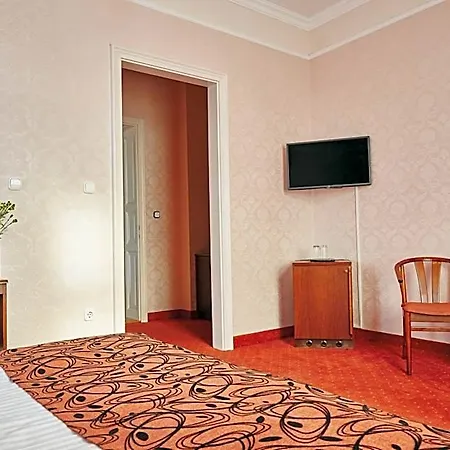 Astoria 3* بالاتونفوريد