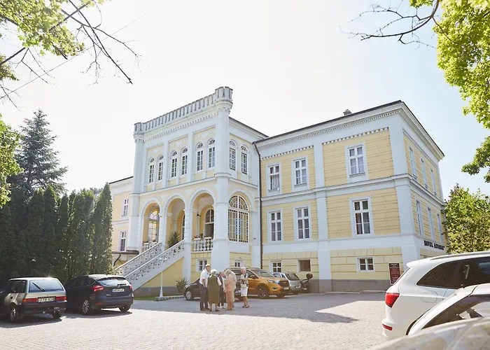 ホテル Astoria バラトンフレド