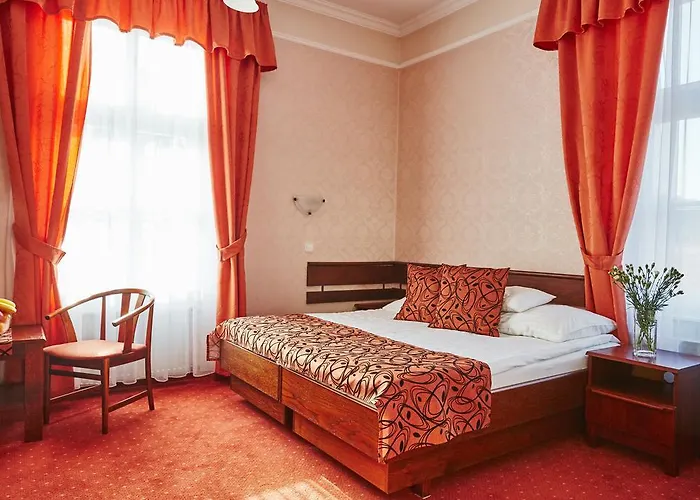 Astoria 3*